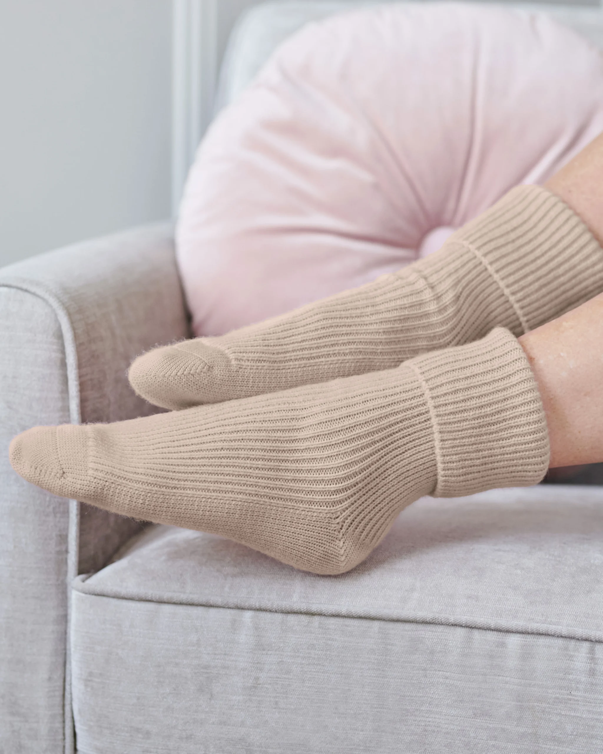 Ribbed Cashmere Socks^Pure Collection Hot